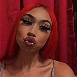 Meet your Posher, Evelyn